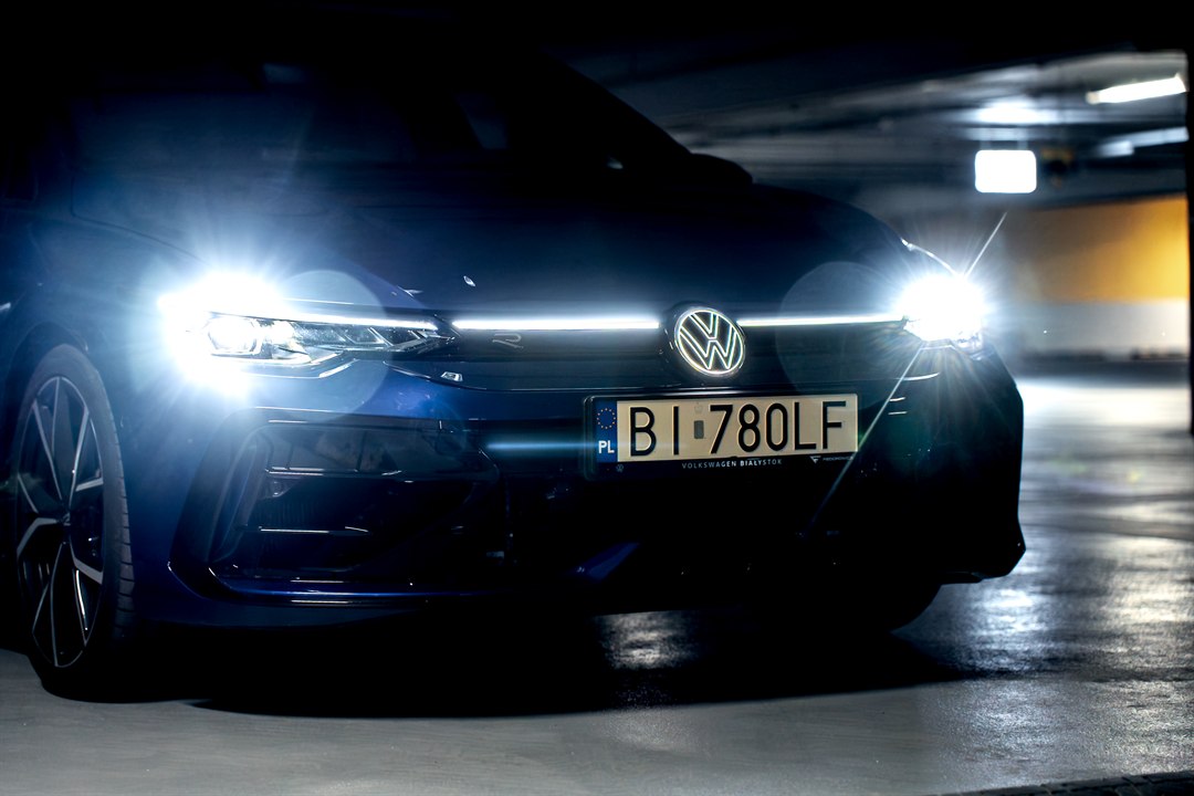 Volkswagen Golf R
