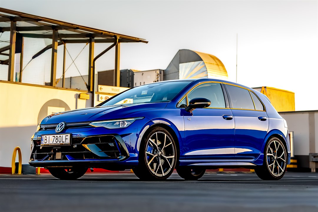 Volkswagen Golf R