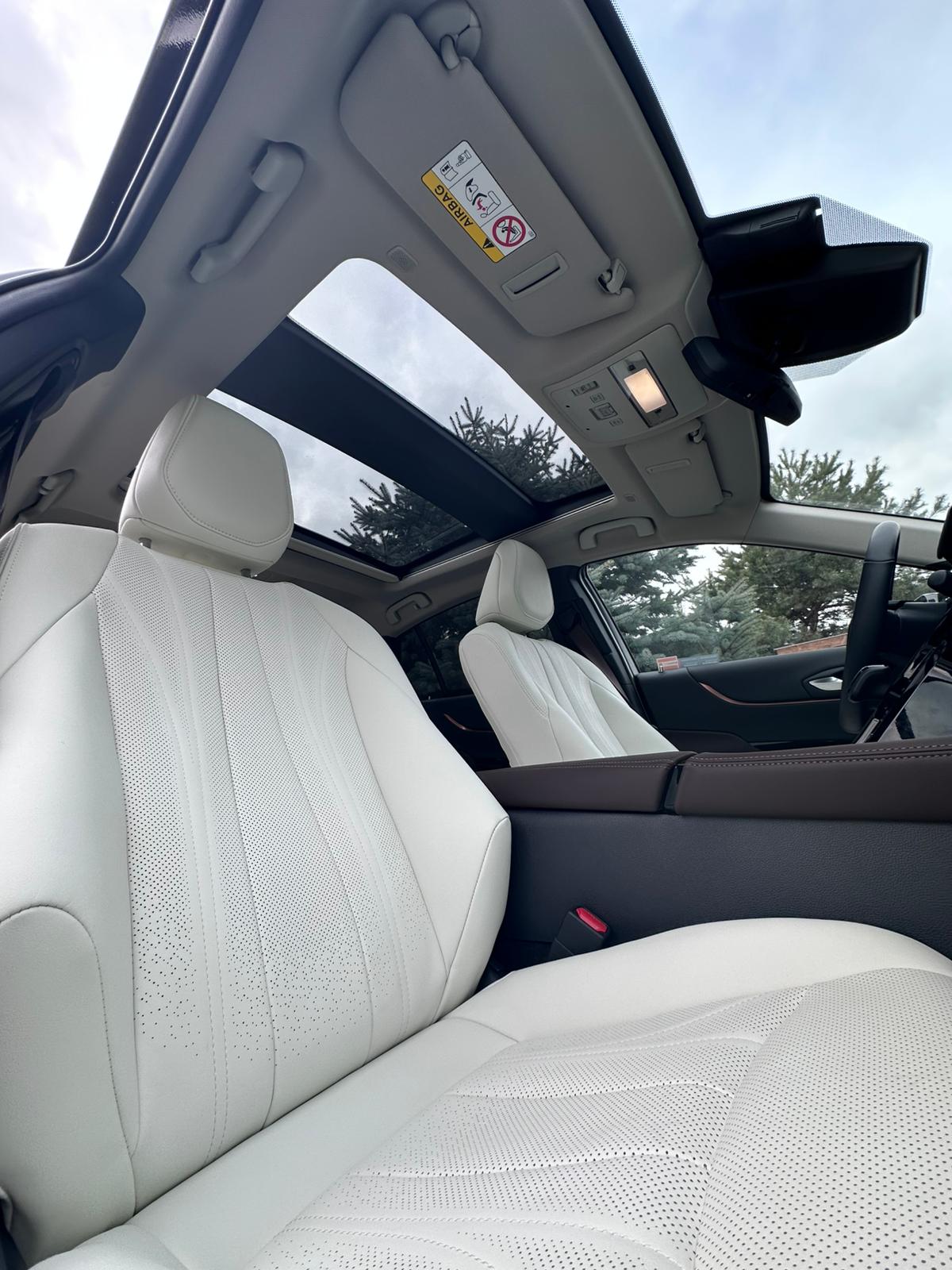 Toyota Mirai Pakiet VIP Czarny 2023